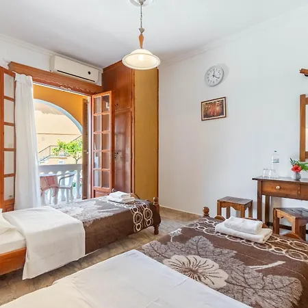 Mires House Side Ground Floor 3 Appartement