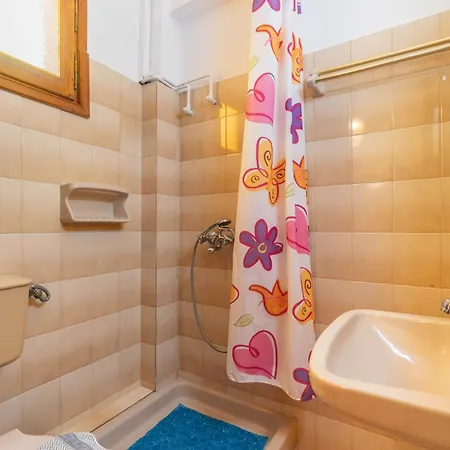 Mires House Side Ground Floor 3 Appartement *