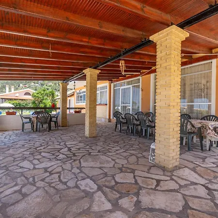 Appartamento Mires House Side Ground Floor 3