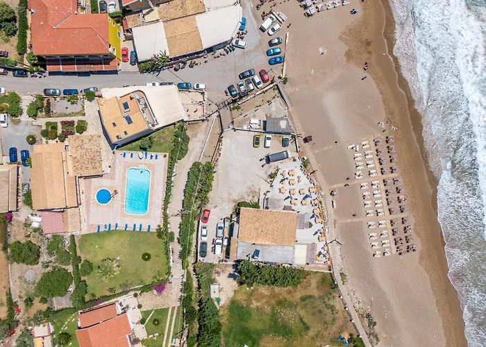 Mires House Side Ground Floor 3 Appartamento