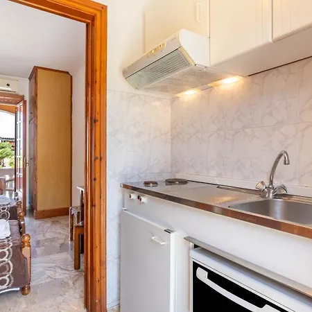 דירה Mires House Side Ground Floor 3 *