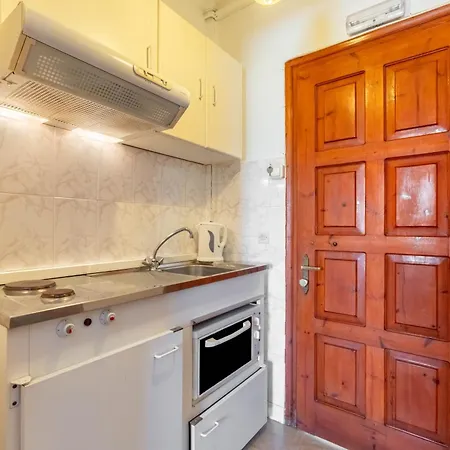 דירה Mires House Side Ground Floor 3 אגיוס גורדיוס